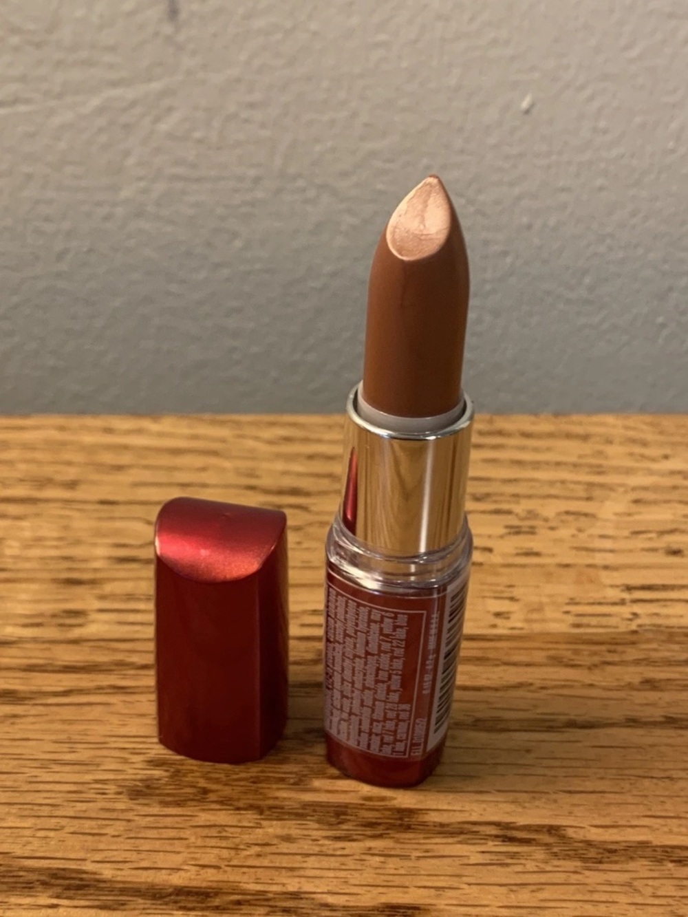 MAYBELLINE Moisture Extreme lipstick #G75 Praline NEW Rare Discontinued Brown
